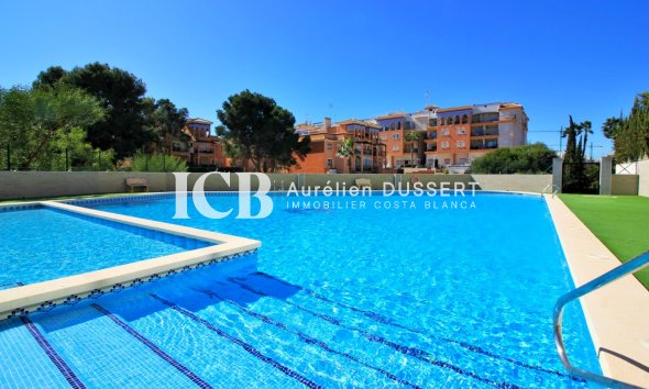 Reventa - Apartamento / piso -
Orihuela Costa - Playa Flamenca