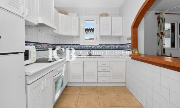 Resale - Apartment / flat -
Orihuela Costa - Villamartín