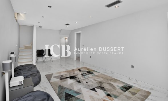 Revente - Villa -
Orihuela Costa - Villamartín