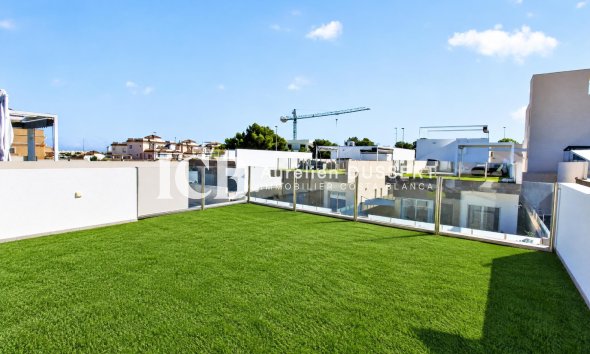 Revente - Villa -
Orihuela Costa - Villamartín
