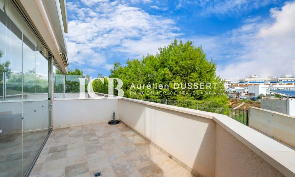 Revente - Appartement -
Orihuela Costa - Los Dolses