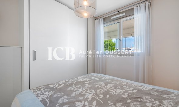 Revente - Appartement -
Orihuela Costa - Los Dolses