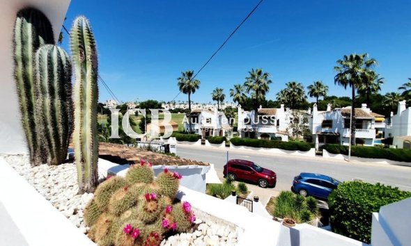 Revente - Maison mitoyenne -
Orihuela Costa - Villamartín