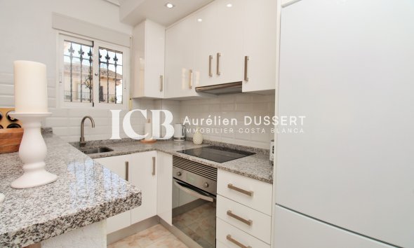 Revente - Maison mitoyenne -
Orihuela Costa - Villamartín