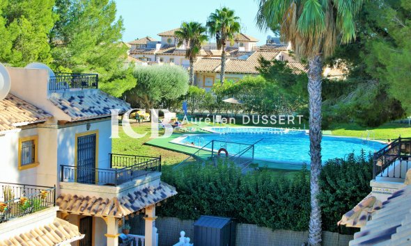 Revente - Maison mitoyenne -
Orihuela Costa - Villamartín