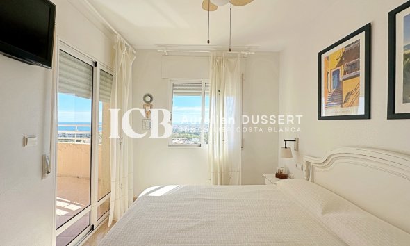 Resale - Apartment / flat -
Orihuela Costa - Campoamor